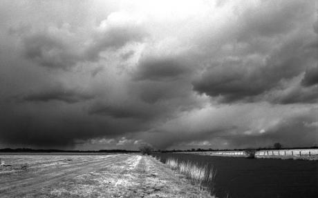 Am schwarzen Fluß - Dirk Christians - auf - Array - Am schwarzen Fluß - Dirk Christians - auf - Array -